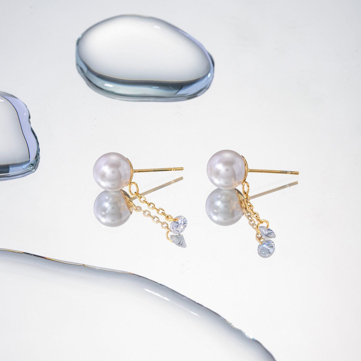 High-End Light Luxury Simple Fashion Shiny Pearl Pendant Earrings