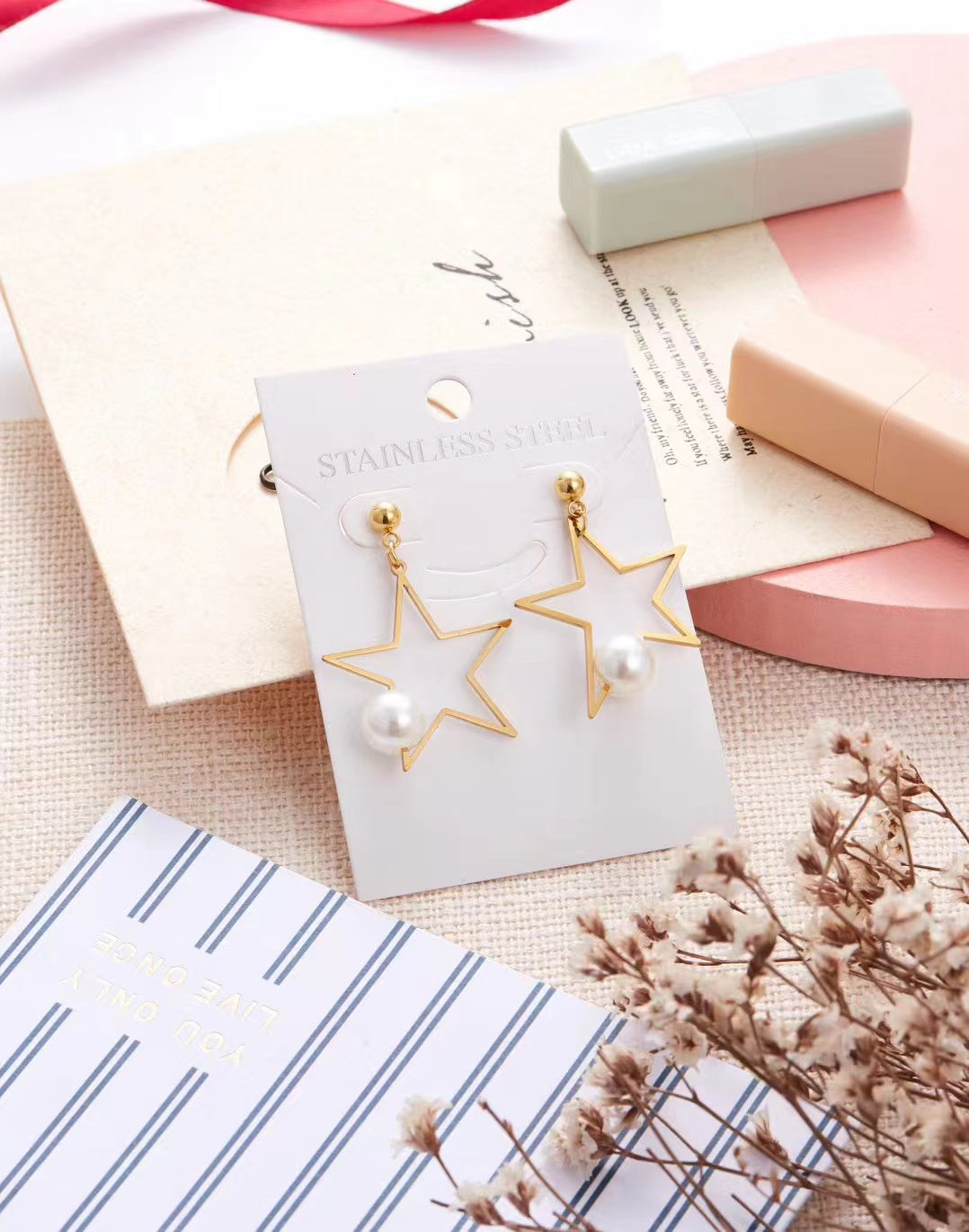 Premium Pearl Star Hollow Earrings