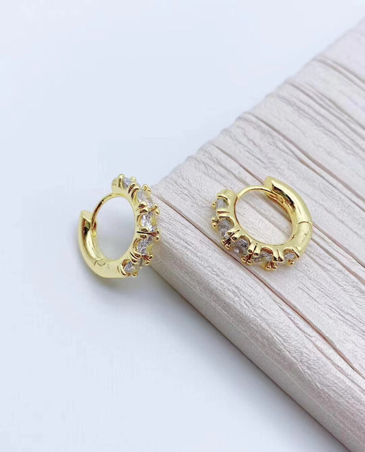 Premium Metal Round Diamond Earrings